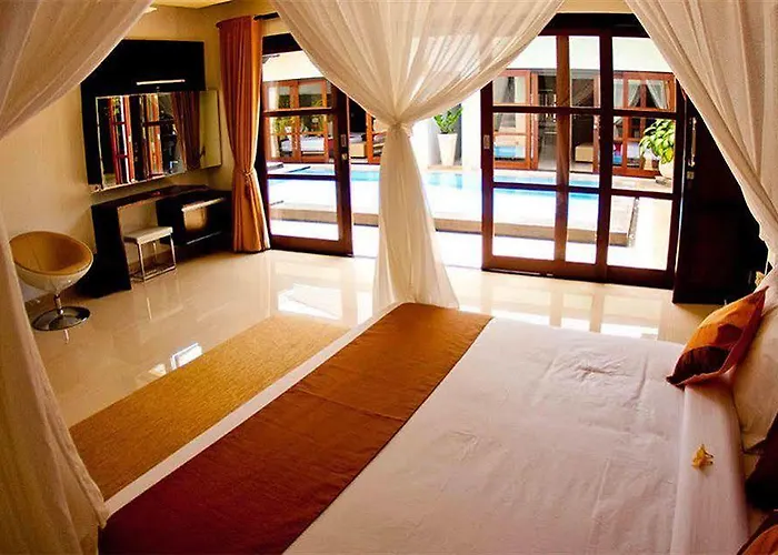 M Two Villa *